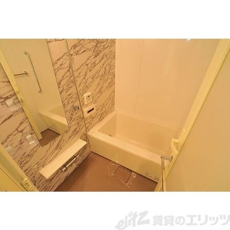 アパートメンツ江坂の物件内観写真